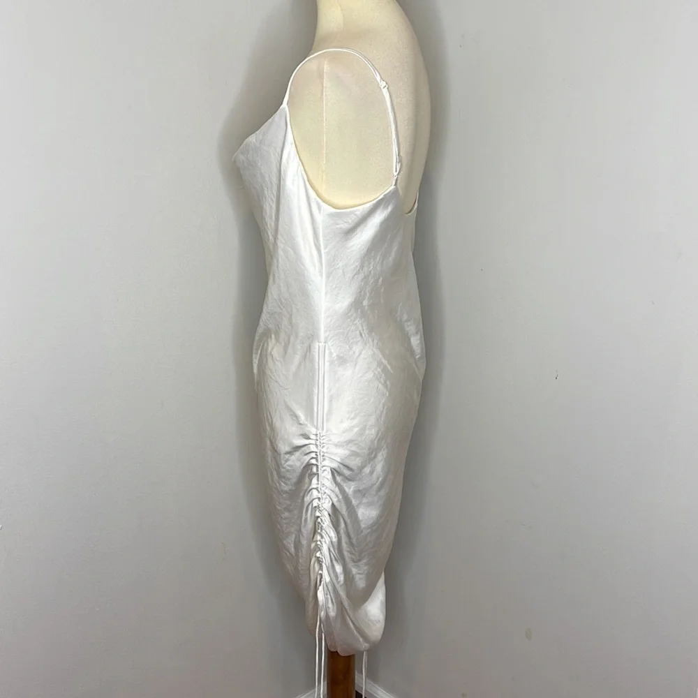 Wilfred Only Ruched Slip‎ Cream Dress - Picture 2 of 9